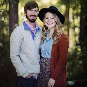 Meet your Posher, Courtney